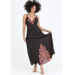 Angie Black Paisley Bohemian Maxi Dress B4Y27-W702